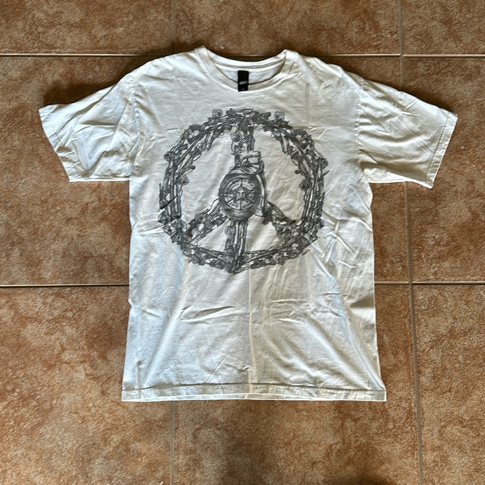 Men’s Vintage Obey Tee